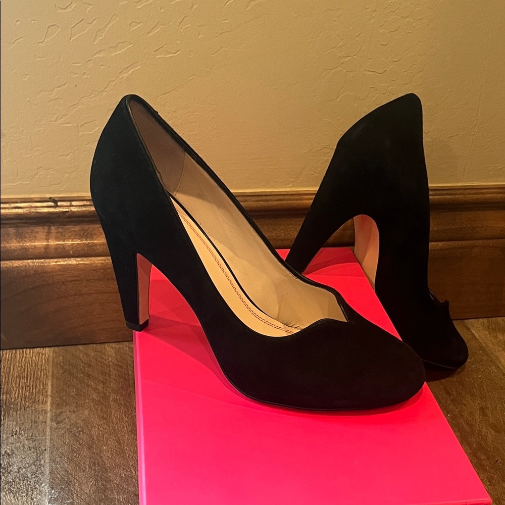 Plenty by Tracy Reese Black Suede Heels